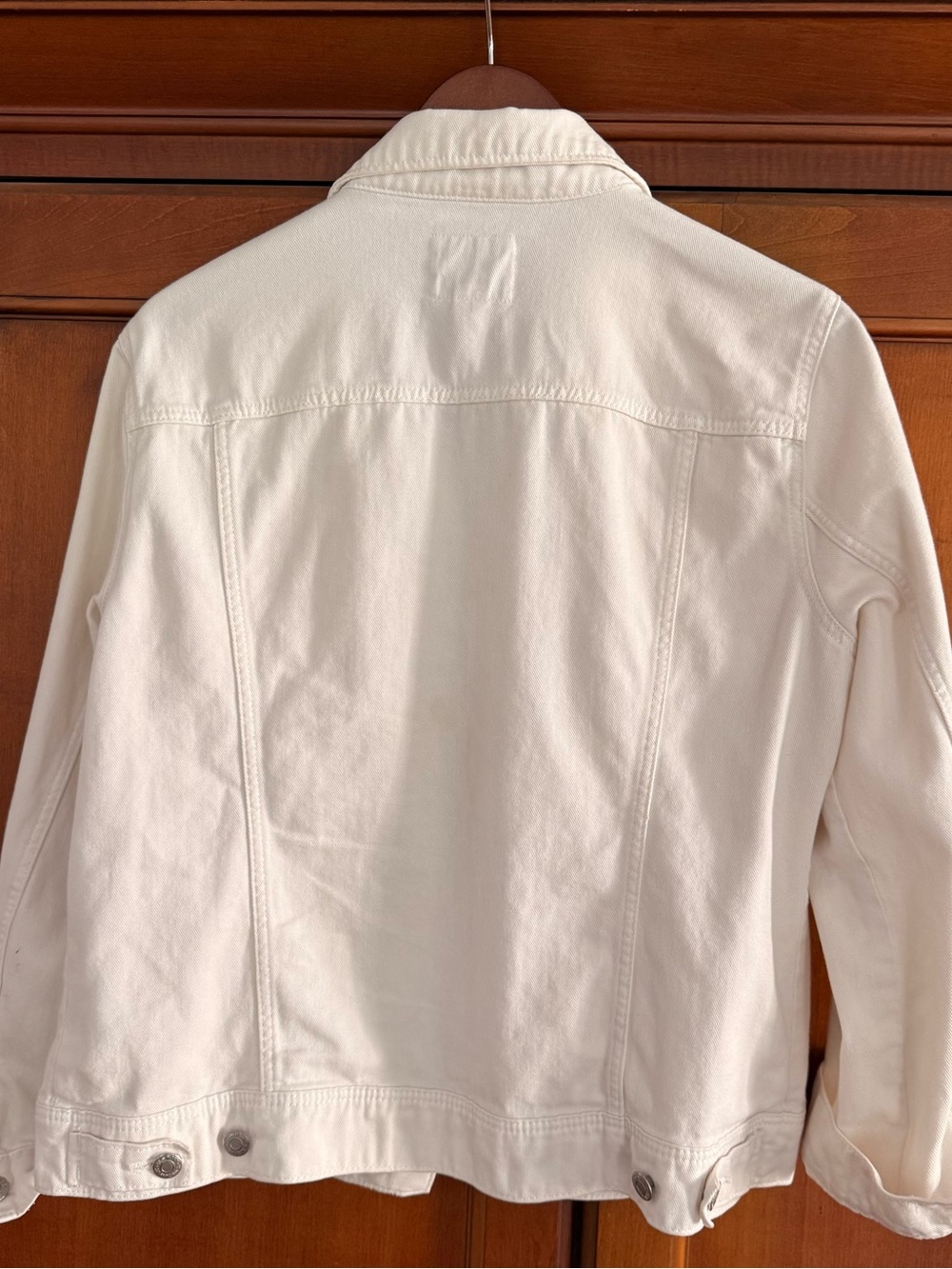Old Navy White Women's Denim Jacket - Button Front - Picture 3 of 5